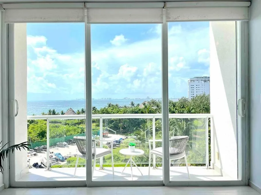 Apartment Seacost Beachfront 2Bdr With Pool By Casa Paraiso Cancun
