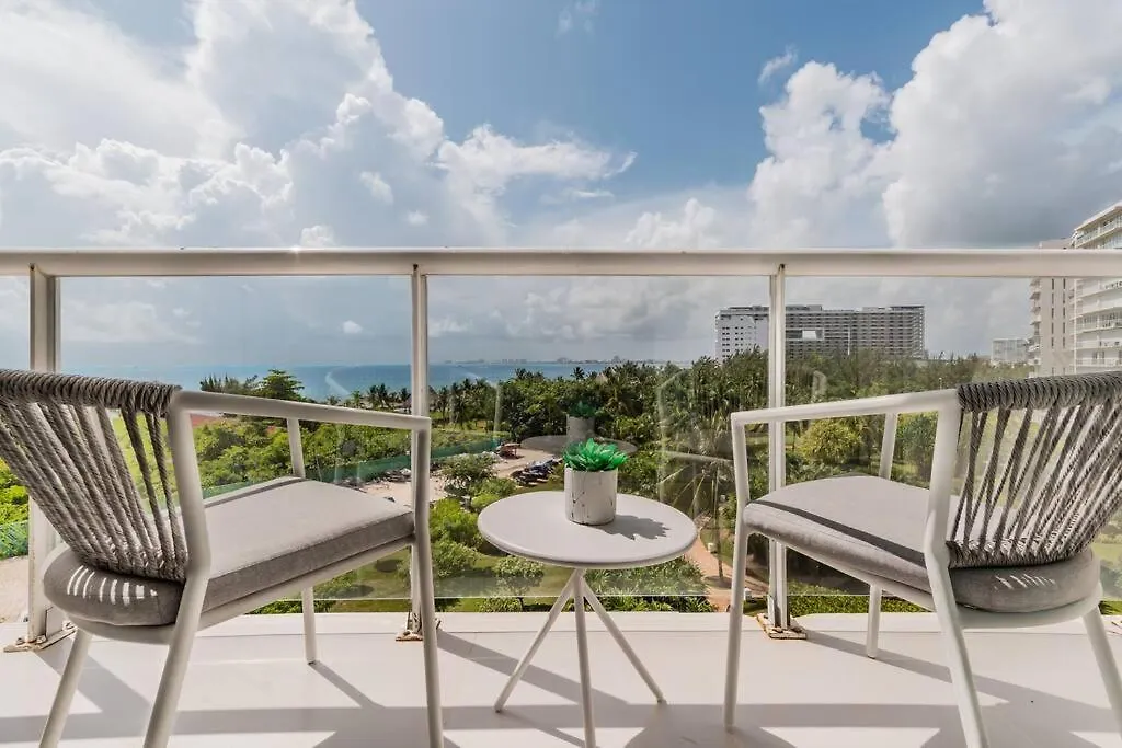 Apartment Seacost Beachfront 2Bdr With Pool By Casa Paraiso Cancun Mexico